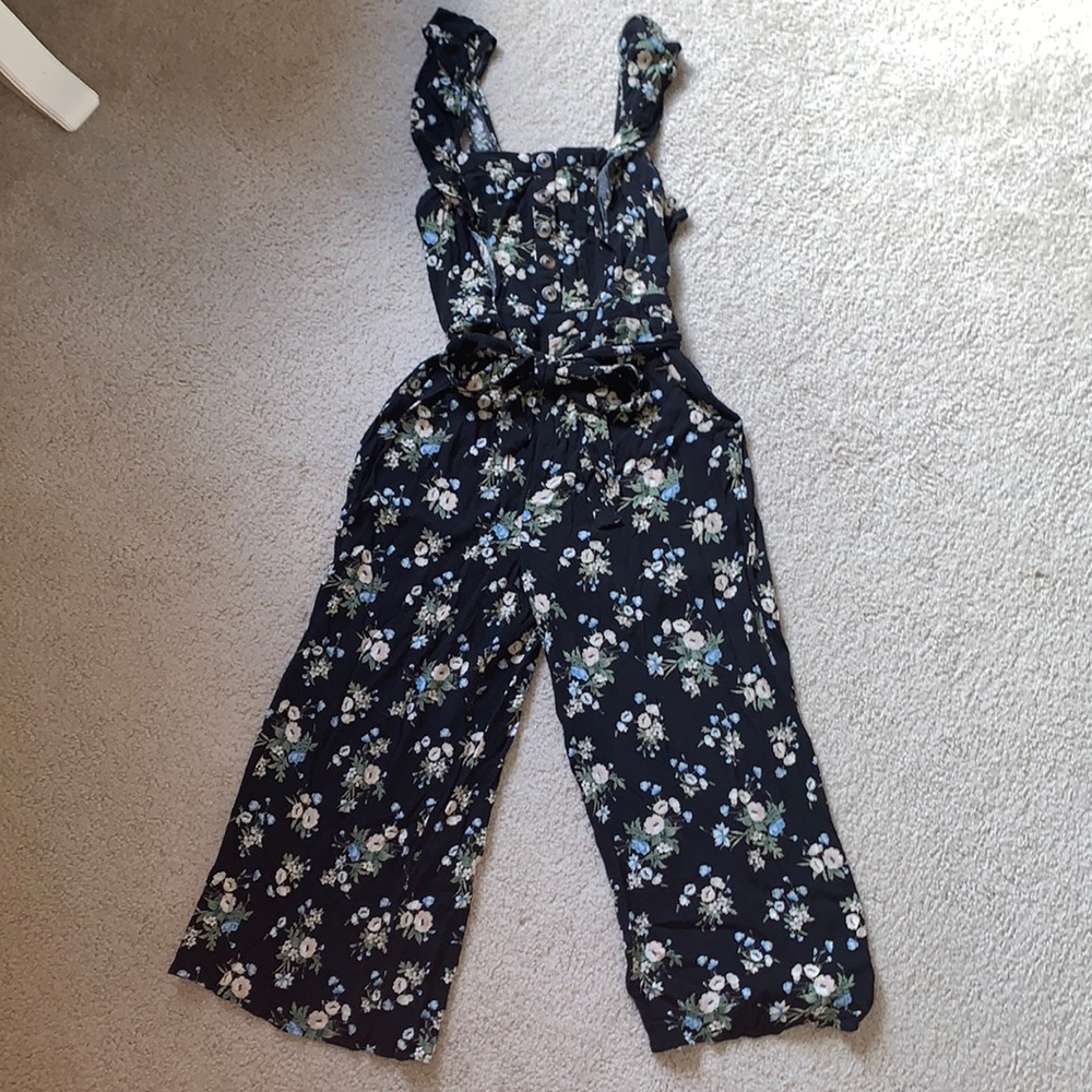 American Eagle floral jumpsuit